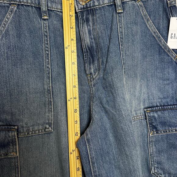 GAP Baggy Wide Leg Cargo Jeans Women’s 10/30R Medium Wash Denim NWT - Picture 7 of 9